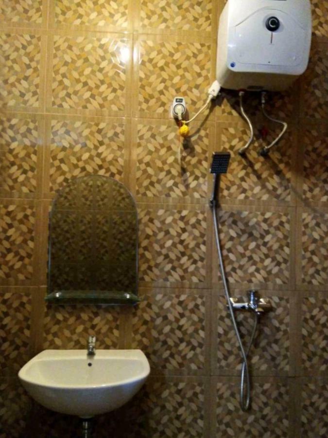 Isro Guesthouse Syariah Kepanjen Номер фото